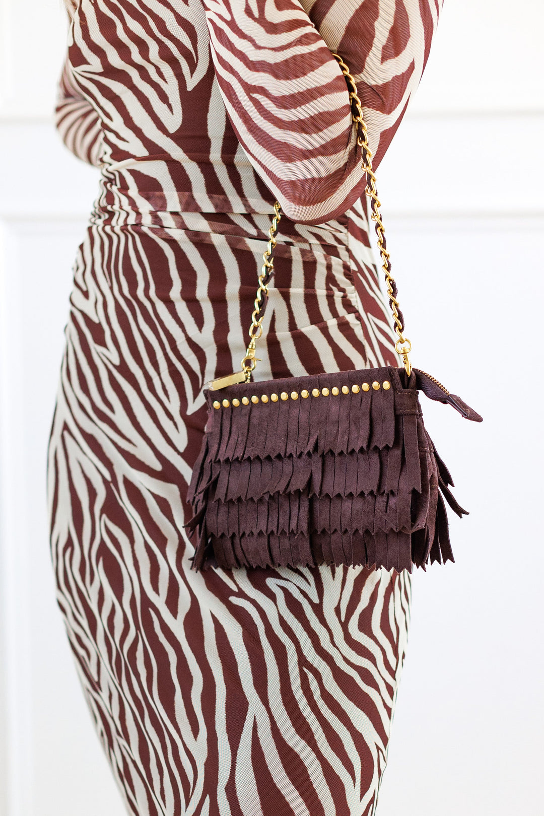 FRINGE SUEDE CLUTCH - ESPRESSO