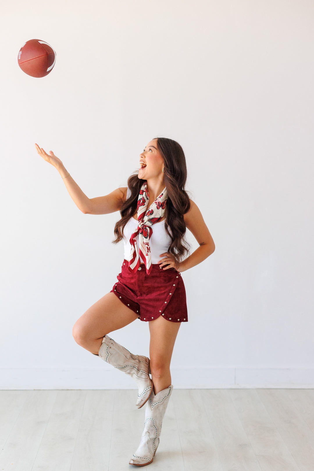 WINE STUDDED SUEDE SHORT