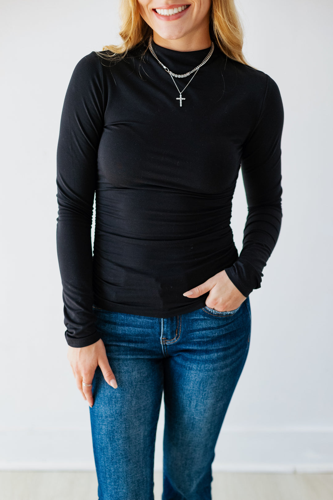 THREAD & SUPPLY: THE ROSE TOP-BLACK