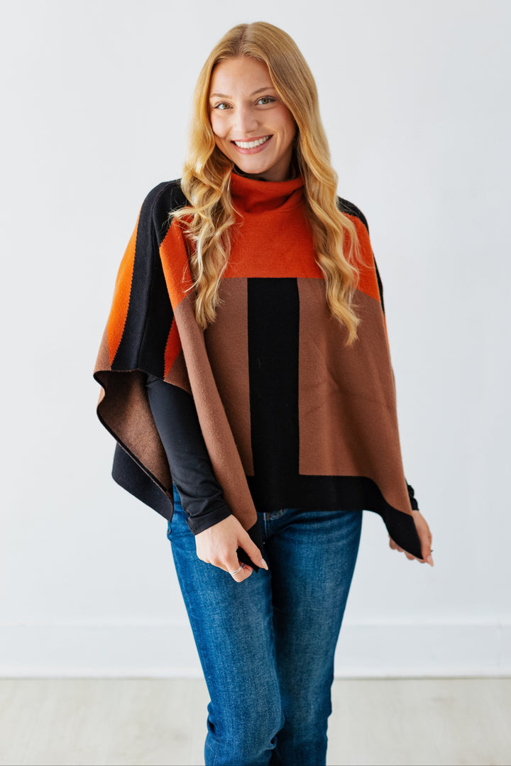 COLORBLOCK TURTLENECK KNIT PONCHO- BROWN