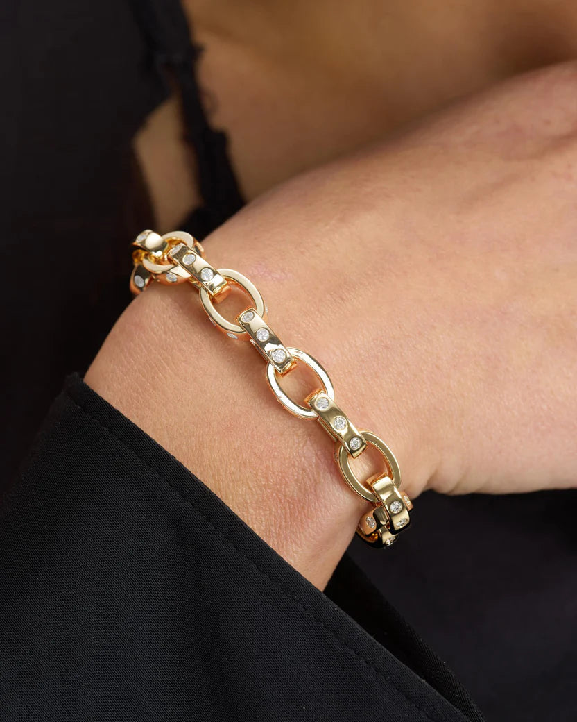 MELINDA MARIA: ASHLEY CHAIN LINK BRACELET- GOLD