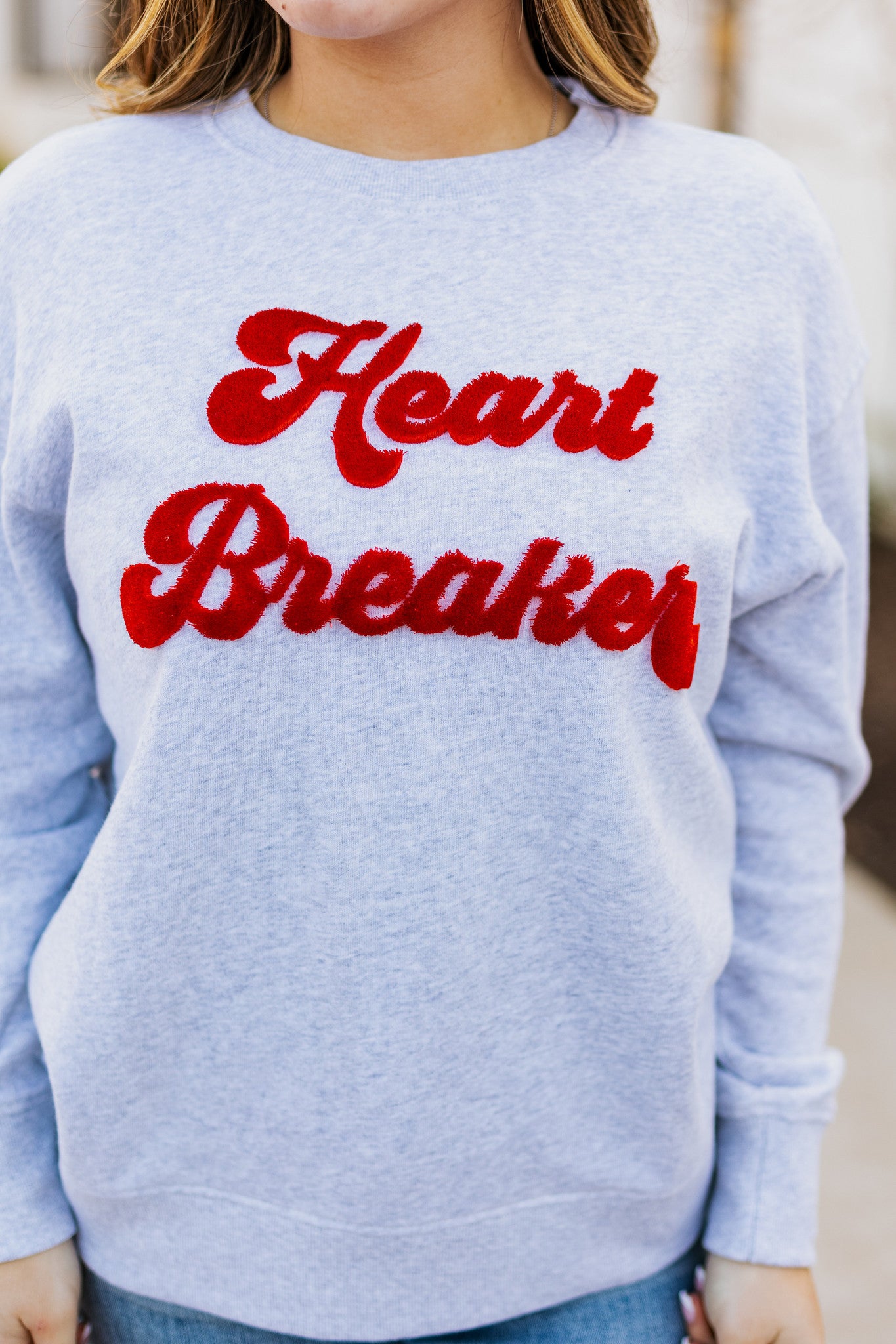 HEART BREAKER EMBROIDERED SWEATSHIRT