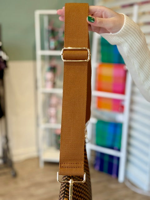 WESTLYN WOVEN BUM BAG- CHECKERED COFFEE