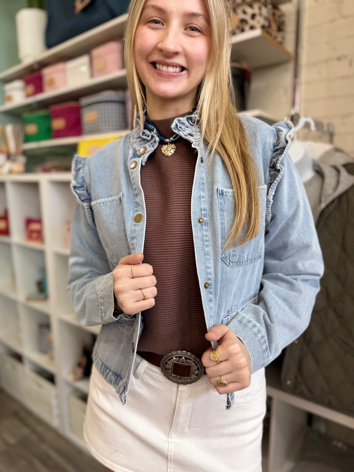 STITCH DETAIL LIGHT DENIM JACKET