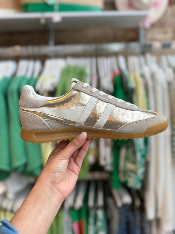 GOLA CLASSICS FIREFLY METALLIC SNEAKER-GOLD/OFF WHITE