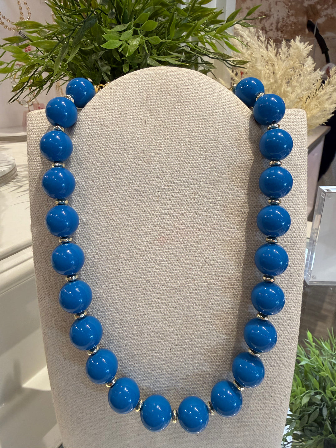 CABANA CLUB BUBBLE NECKLACE- LAGOON BLUE