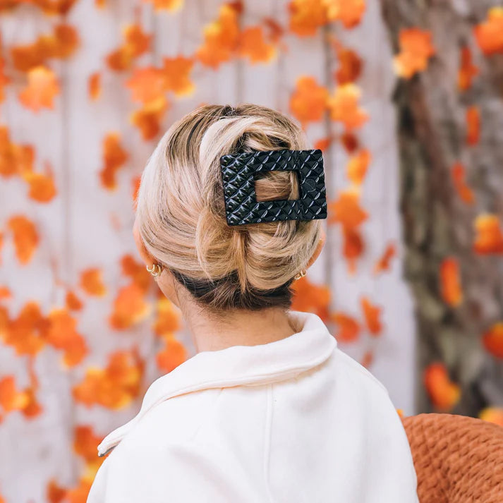 TELETIES: QUILTED LARGE FLAT RECTANGLE CLIP- JET BLACK