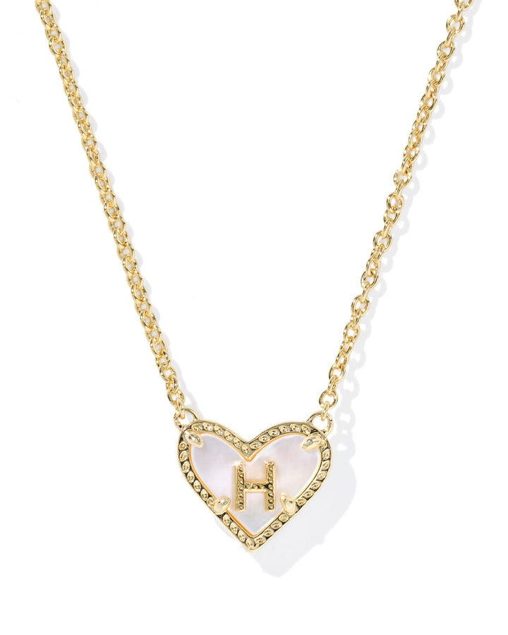 KENDRA SCOTT: HEART INITIAL NECKLACE