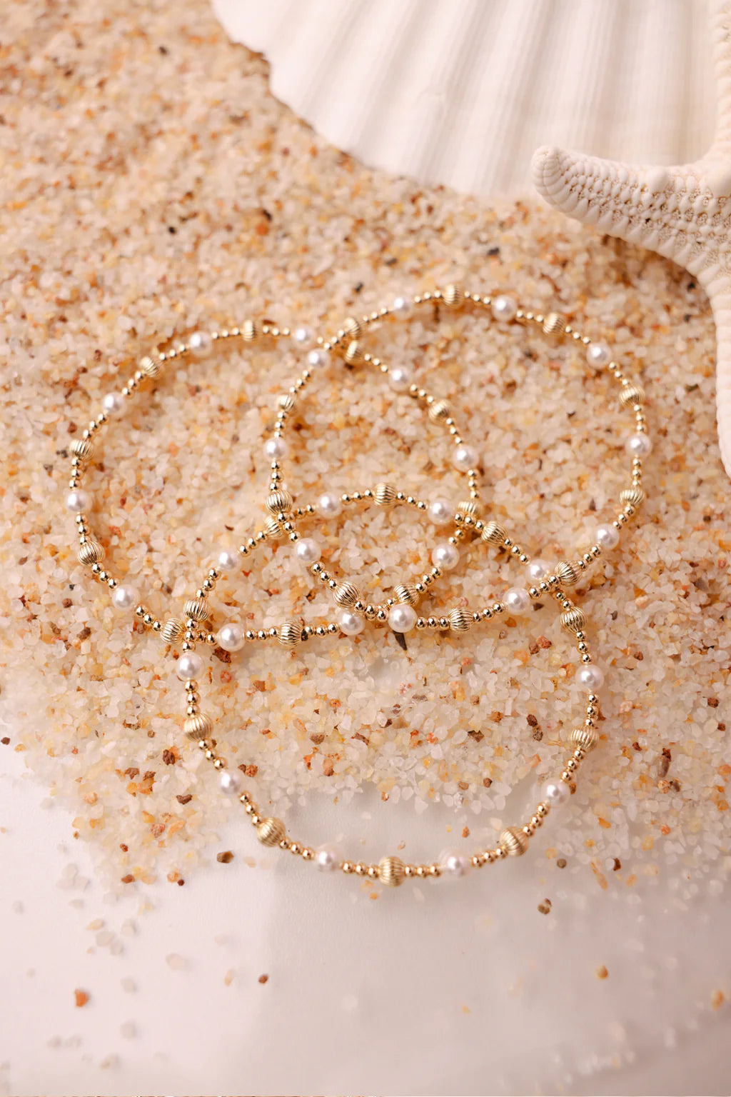 BEADED BLONDES: PALMER FLUTED BRACELET- PEARL