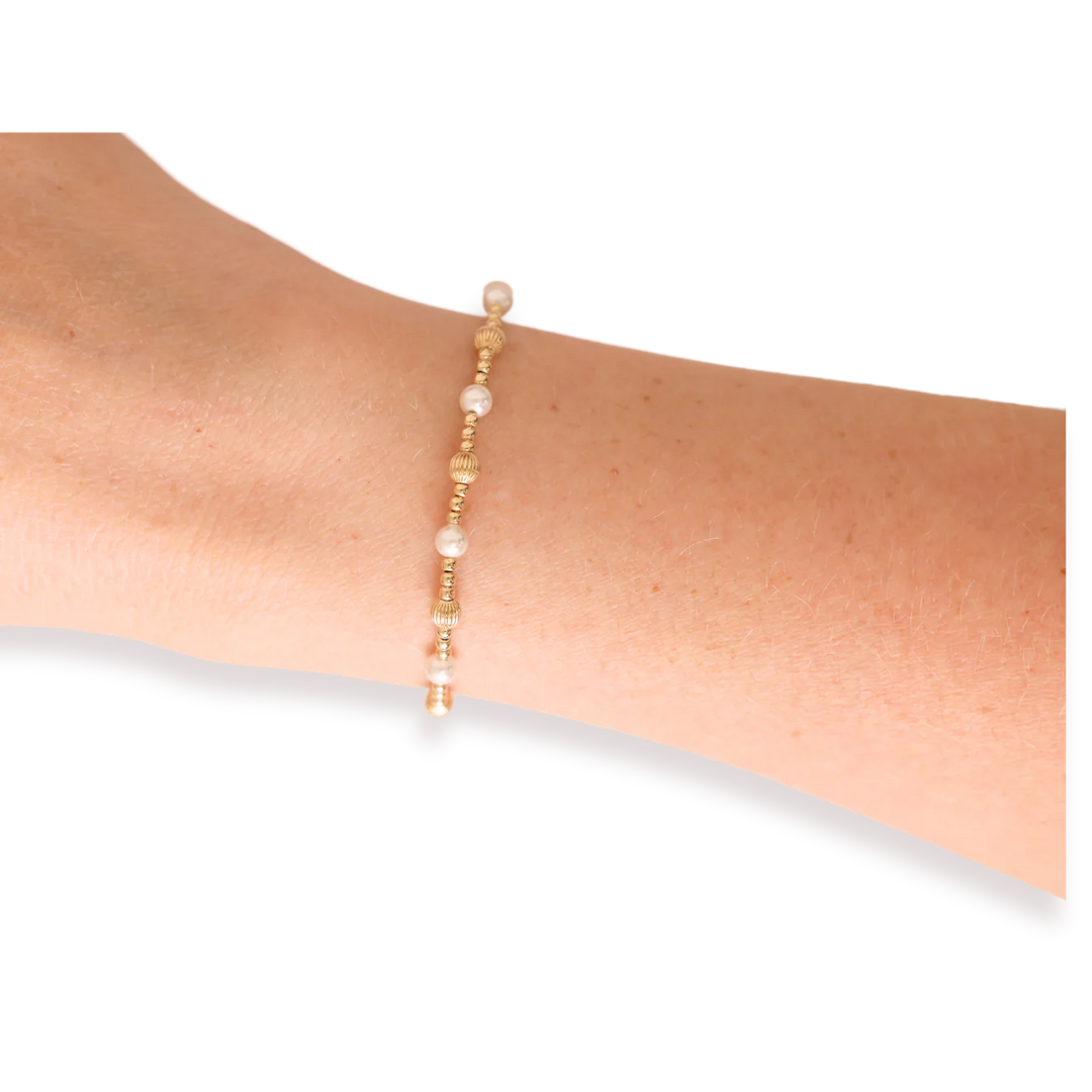 BEADED BLONDES: PALMER FLUTED BRACELET- PEARL