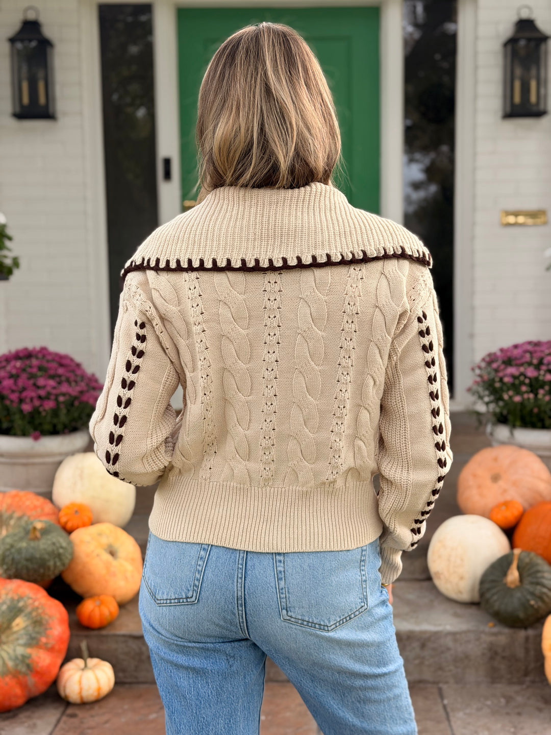 CONTRAST STITCH CABLE KNIT ZIP UP CARDIGAN