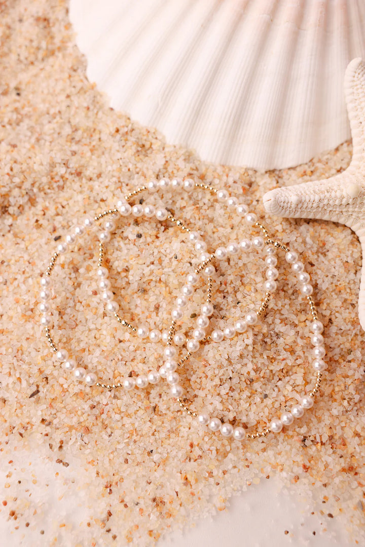 BEADED BLONDES: SCOTTIE PEARL BRACELET