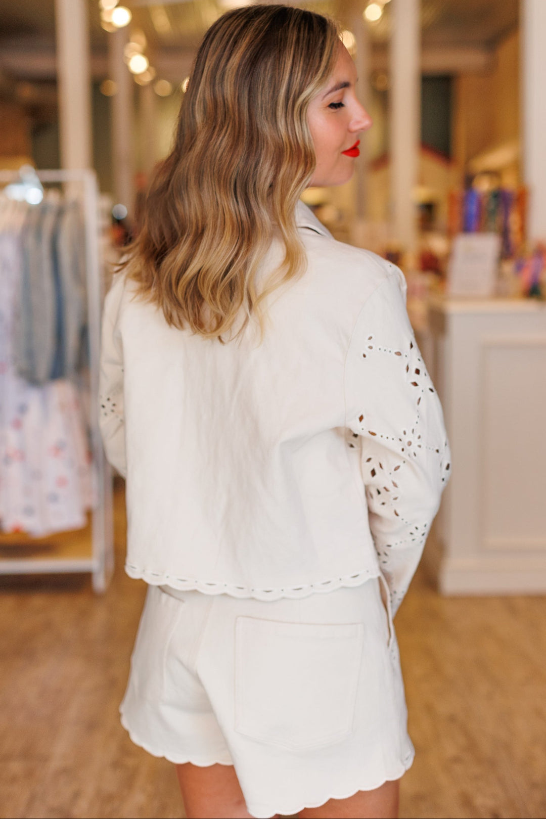 CUT OUT MOTIF JACKET - CREAM