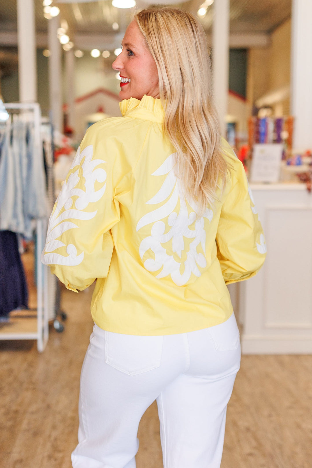 YELLOW APPLIQUE 3/4 SLEEVE BLOUSE