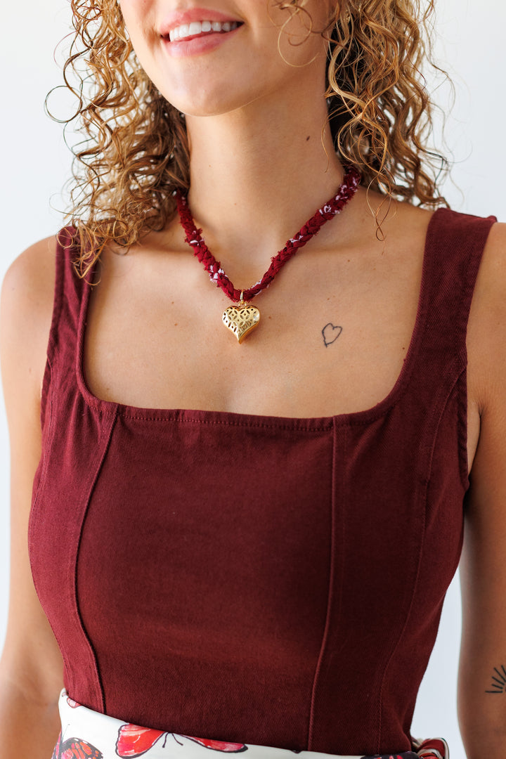 GAMEDAY BANDANA NECKLACE - MAROON