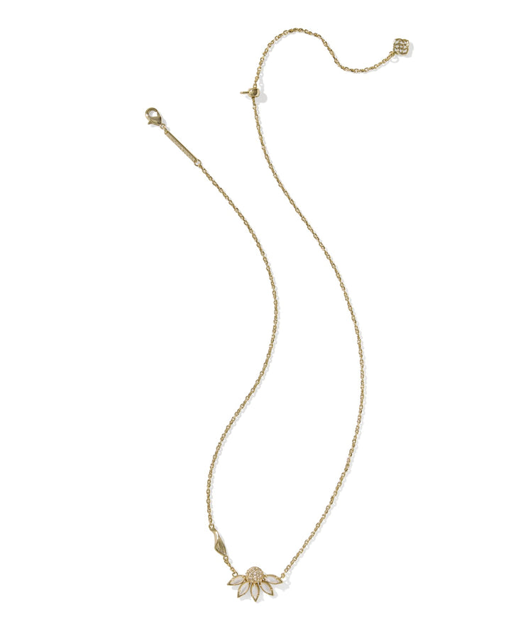 KENDRA SCOTT: ANYA FLOWER GOLD SHORT PENDANT- IVORY MIX