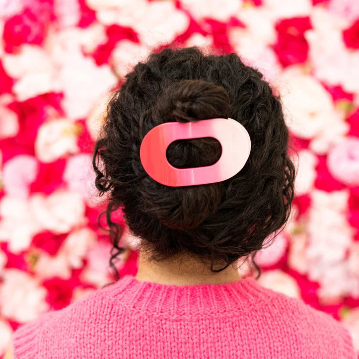 TELETIES: KISS & TELL LARGE FLAT ROUND HAIR CLIP