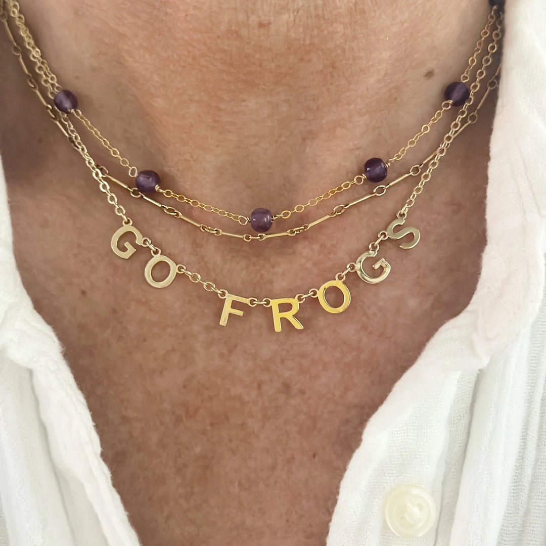 CHANT NECKLACE - GO FROGS
