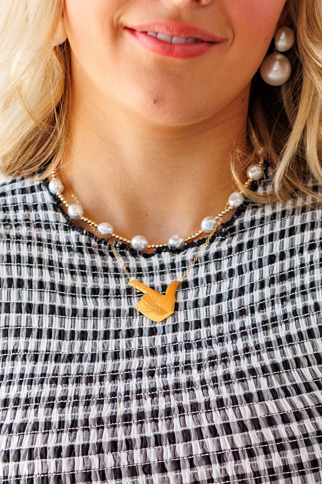 MASCOT PENDANT NECKLACE - GUNS UP